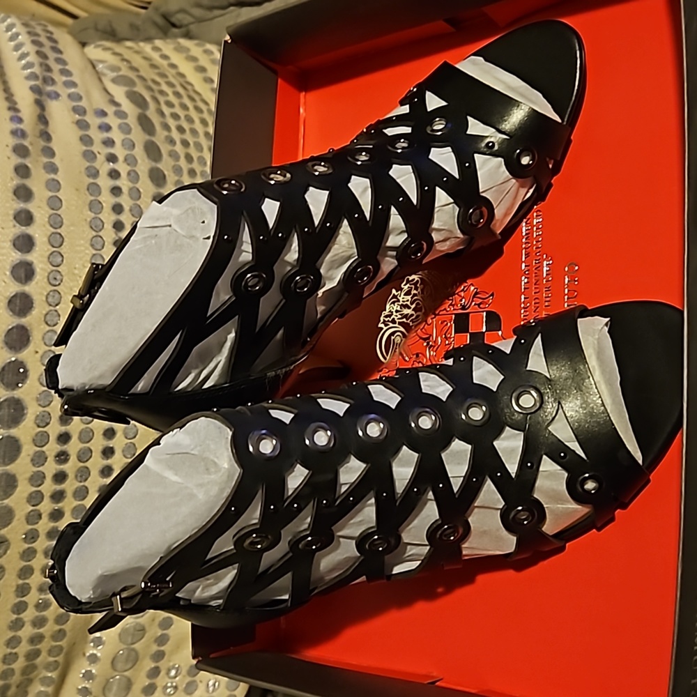 Never wore